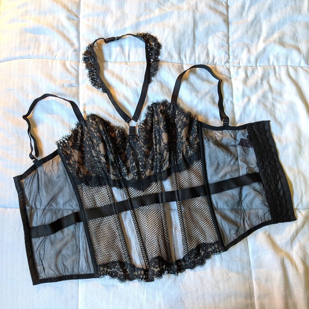 Black Lace Corsette